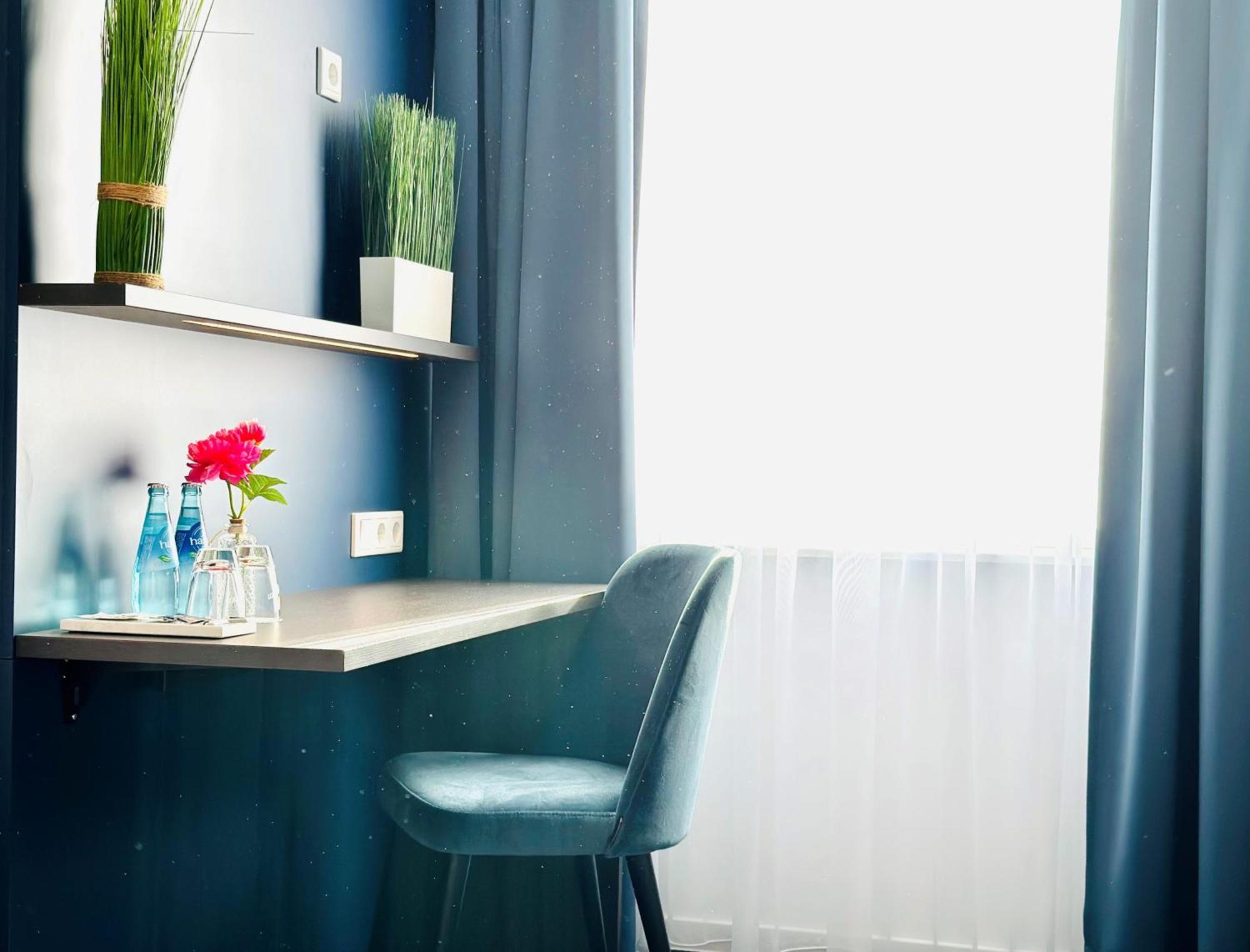 Arthotel Ambassador Wiesbaden - Free Parking Экстерьер фото