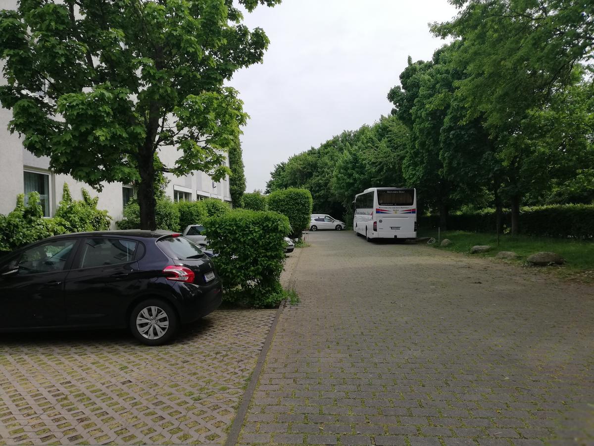 Arthotel Ambassador Wiesbaden - Free Parking Экстерьер фото